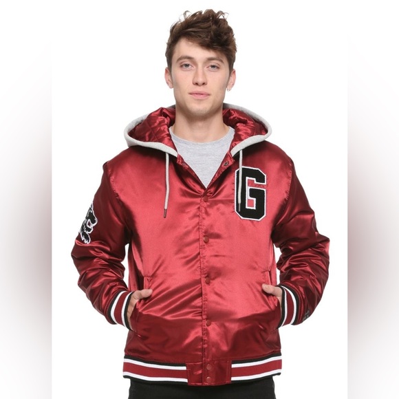 Harry Potter Gryffindor Coaches Jacket - Picture 9 of 9